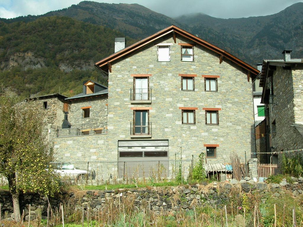 Apartamentos Estop Sahun Exterior foto
